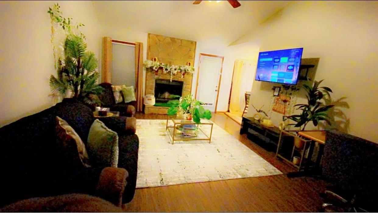 Hope Mills B1 Guest House מראה חיצוני תמונה